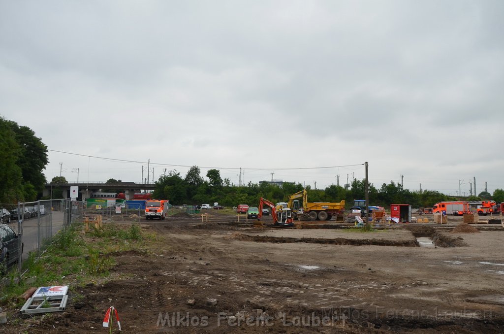 Erster Spatenstich Neues Feuerwehrzentrum Koeln Kalk Gummersbacherstr P178.JPG - Miklos Laubert